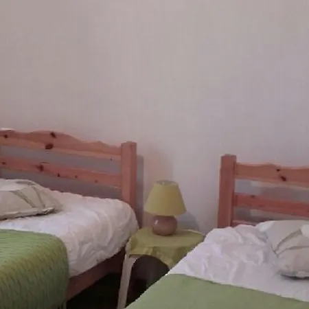 Maison De Village 6 Pers A La Terriere, Animaux Admis - Fr-1-194-451 *